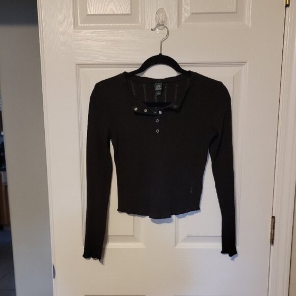 Black Long Sleeve Women's Top - Picture 6 of 7